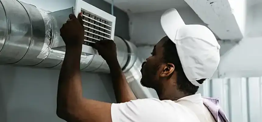 Our Licensed And Insured Cleaners in Englewood, FL